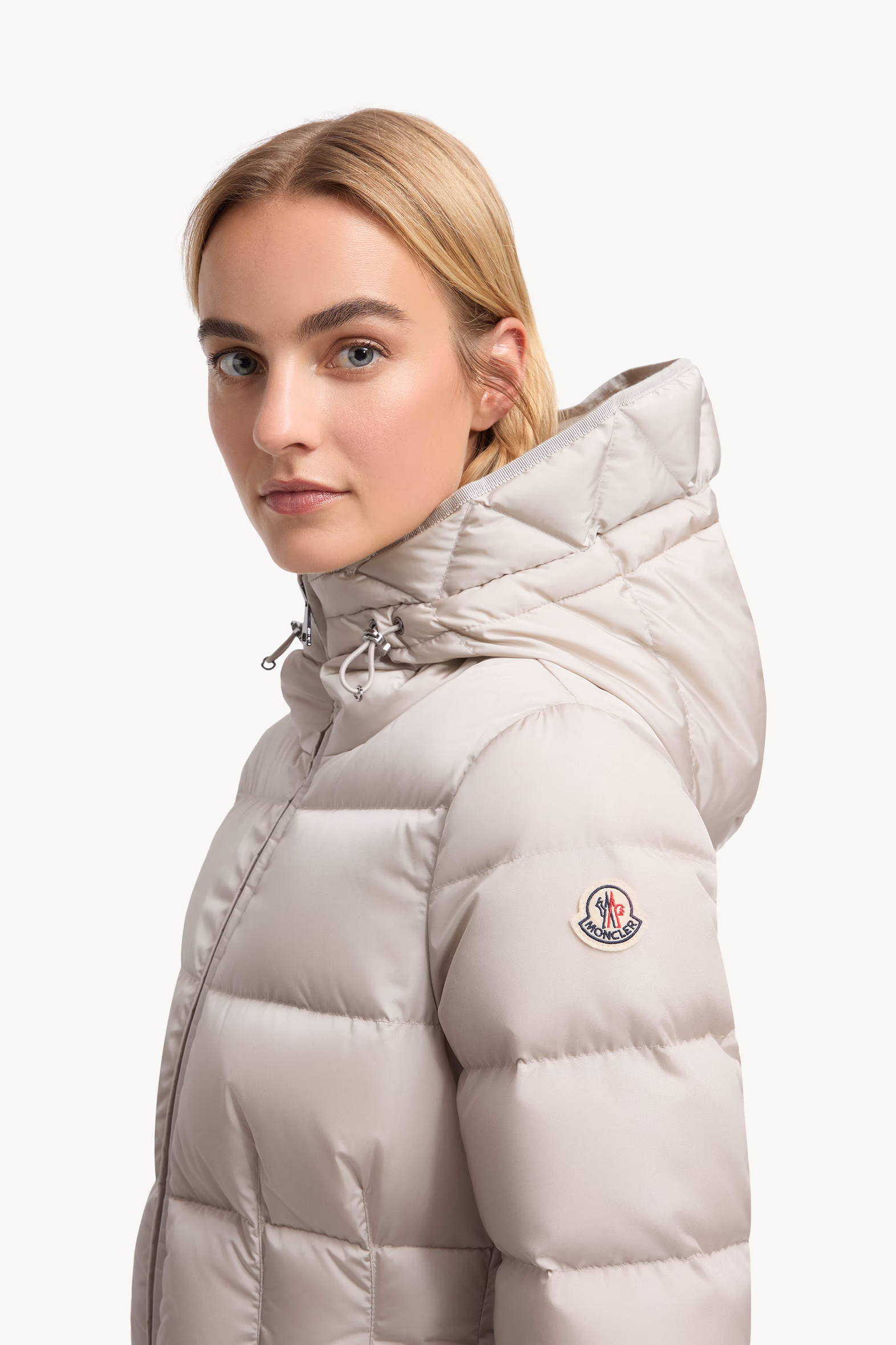 Plumífero corto con capucha Avoce Mujer Beige Moncler 4